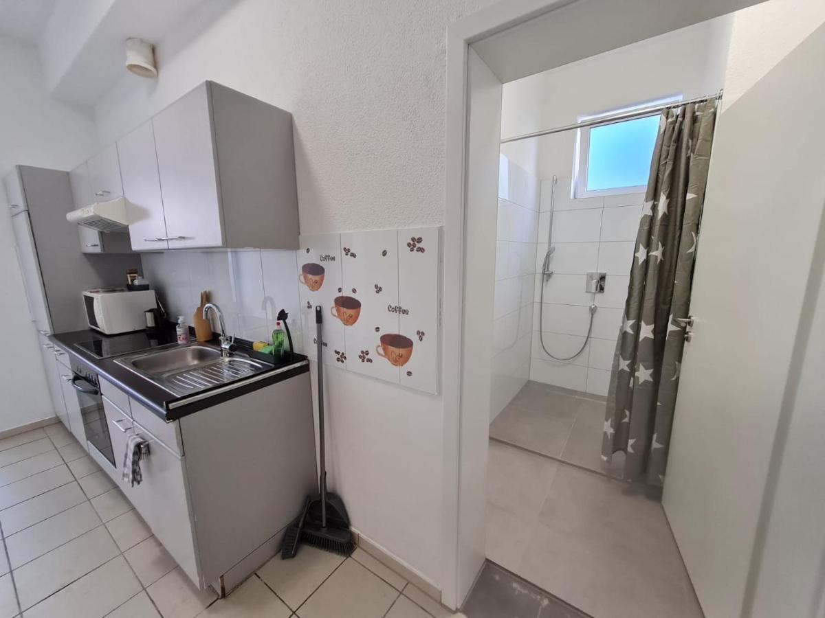 Pension Am Rathaus, 24H Check-In Mundelsheim 외부 사진